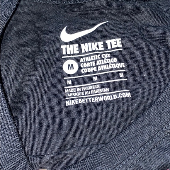 Nike Pink Logo Tee - Picture 3 of 4